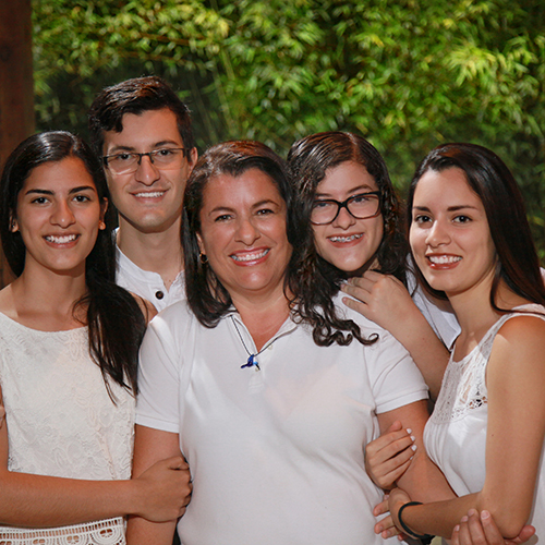 Familia Altamirano
